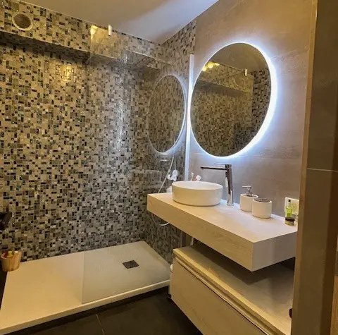 Salle de bain chambre